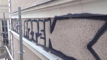 Avant gommage graffiti -  Le Sableur Nantais